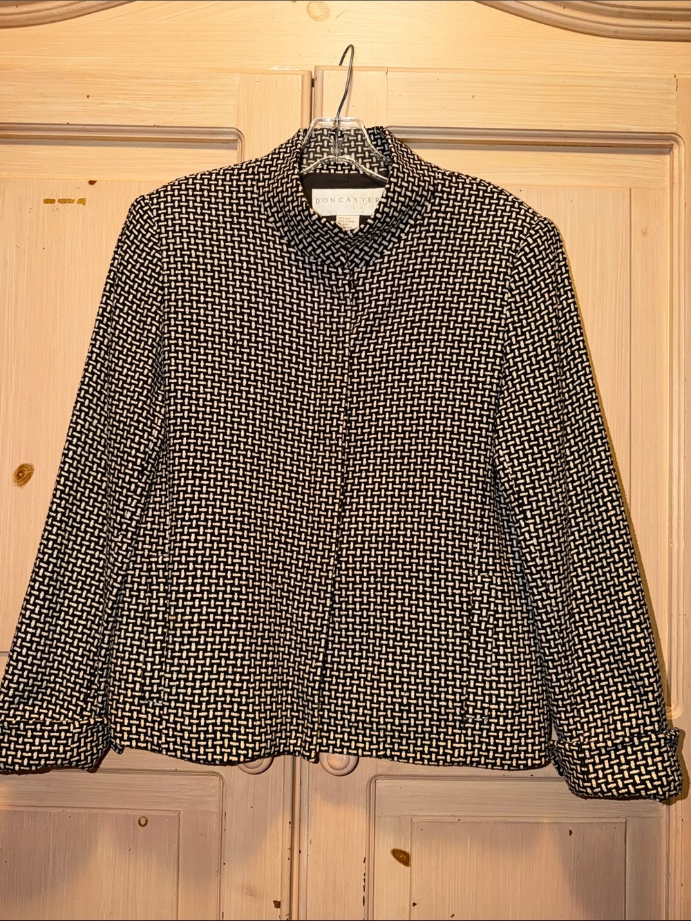 Doncaster Black and White Woven-Pattern Lightweight Jacket